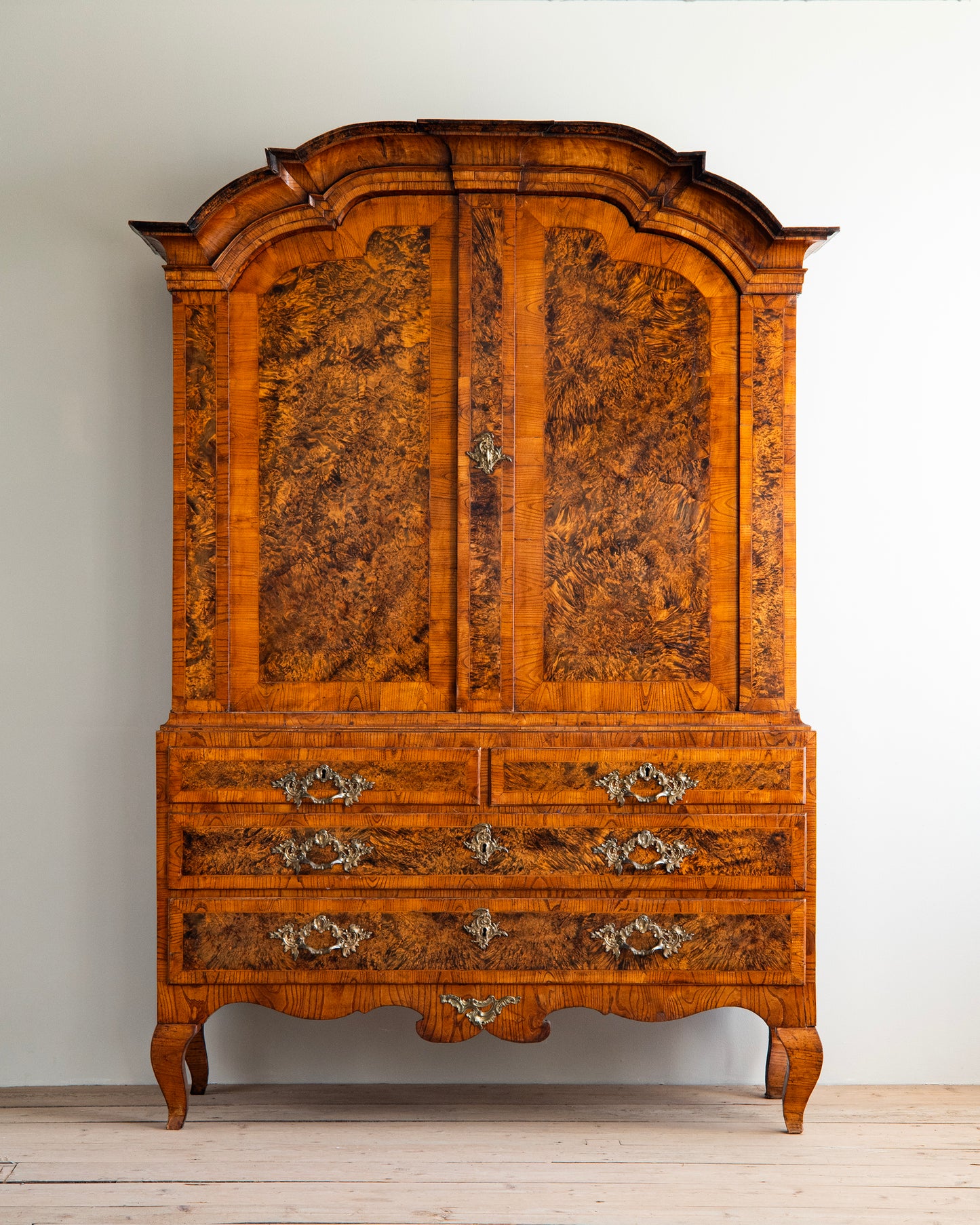 18th c, Rococo Cabinet