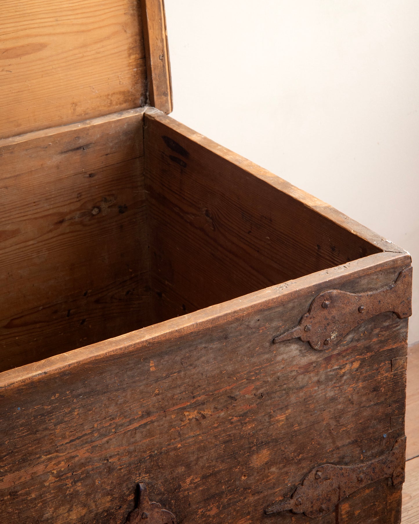 17th c, Baroque Chest
