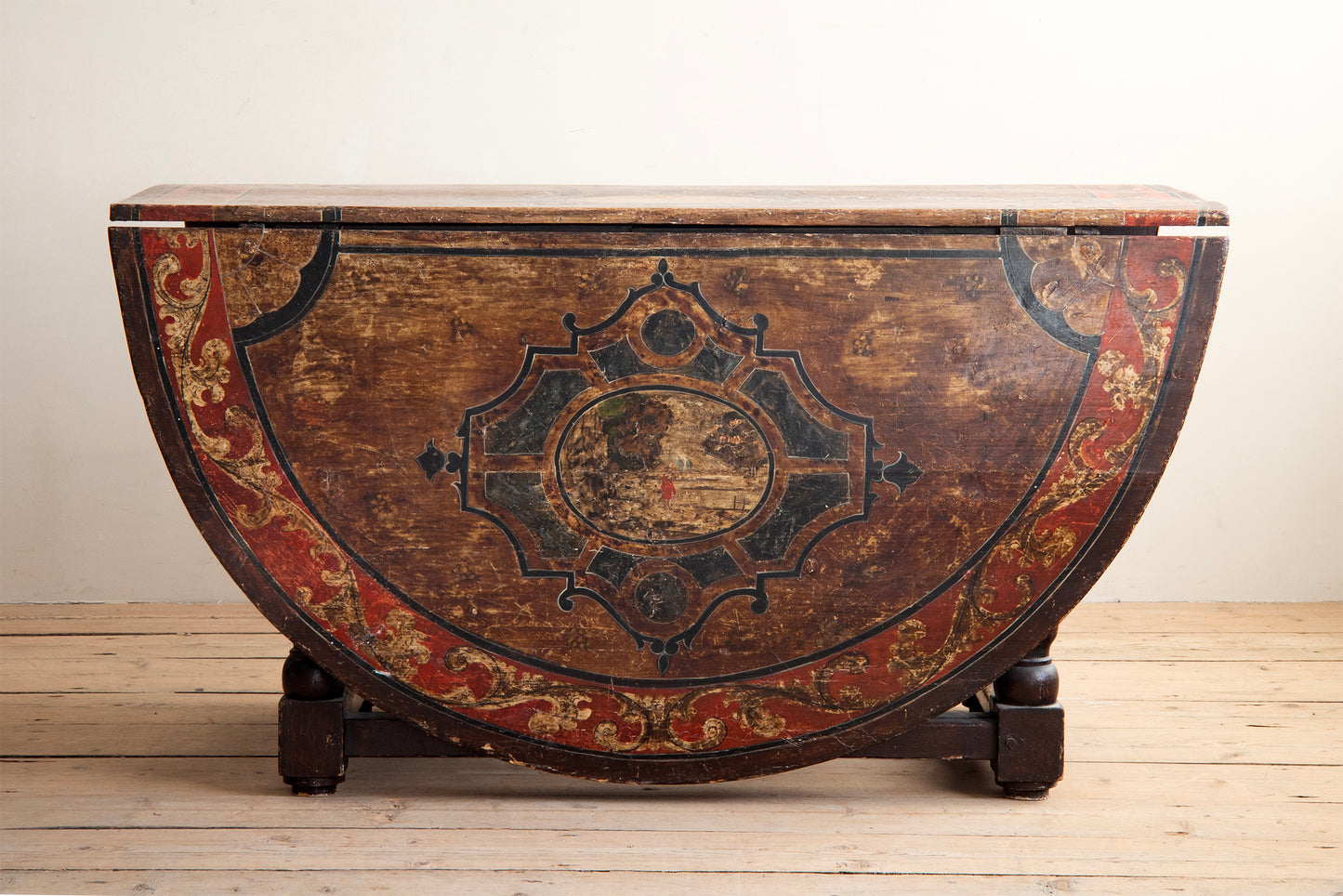 18th c, Baroque Drop-Leaf Table