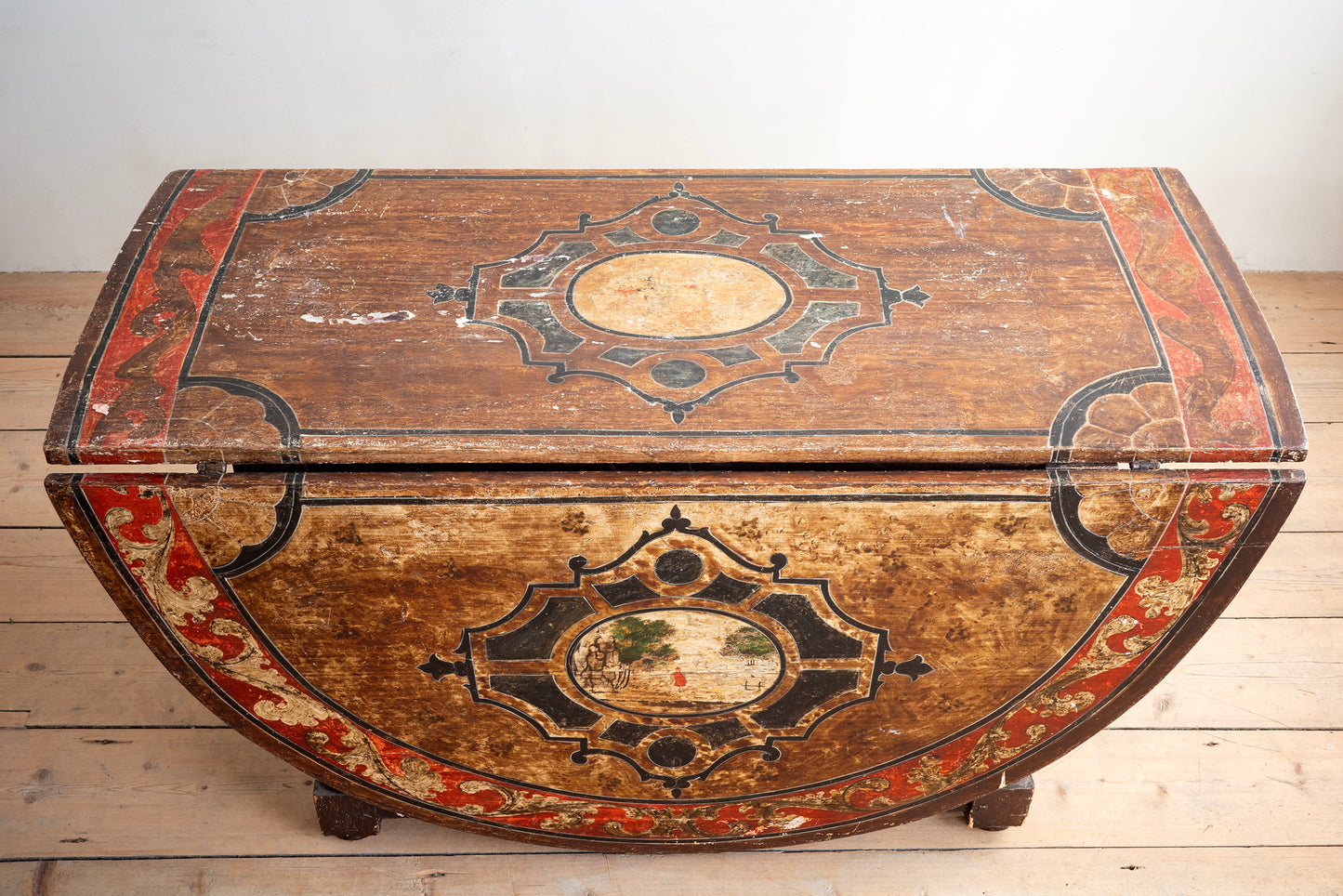 18th c, Baroque Drop-Leaf Table