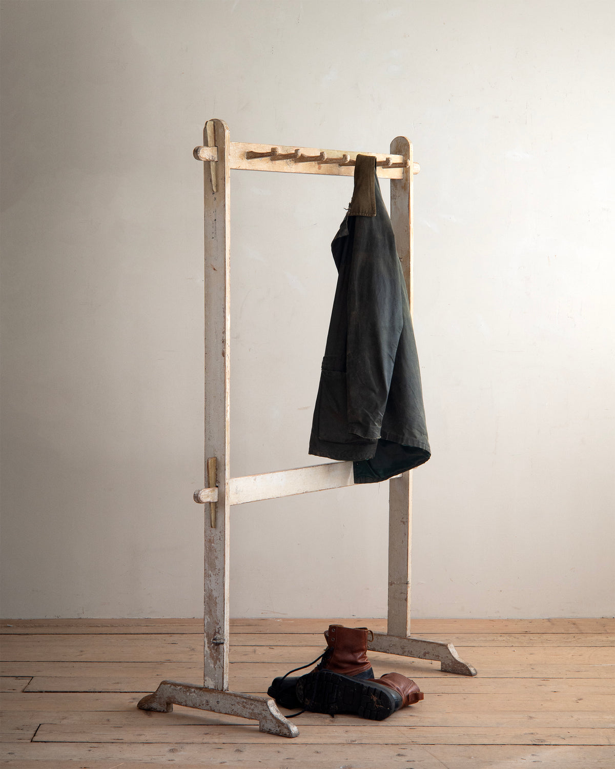 19th c, Clothes Horse