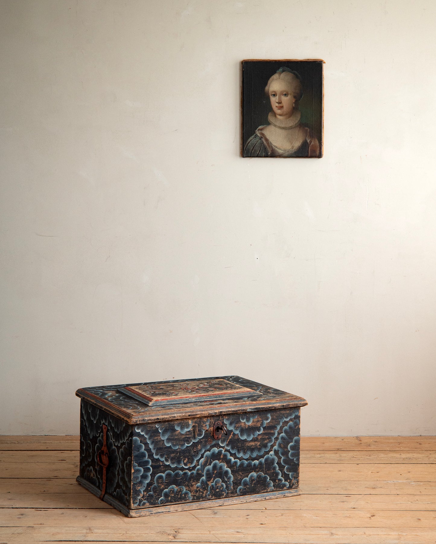 19th c, Folk Art Chest