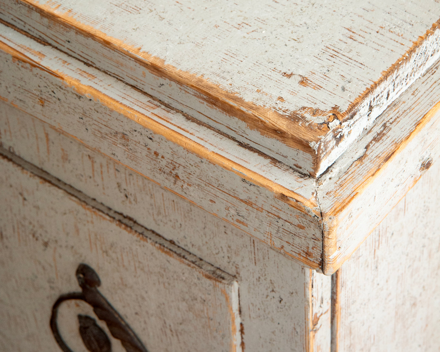 19th c, Late Gustavian Pedestal Cabinet