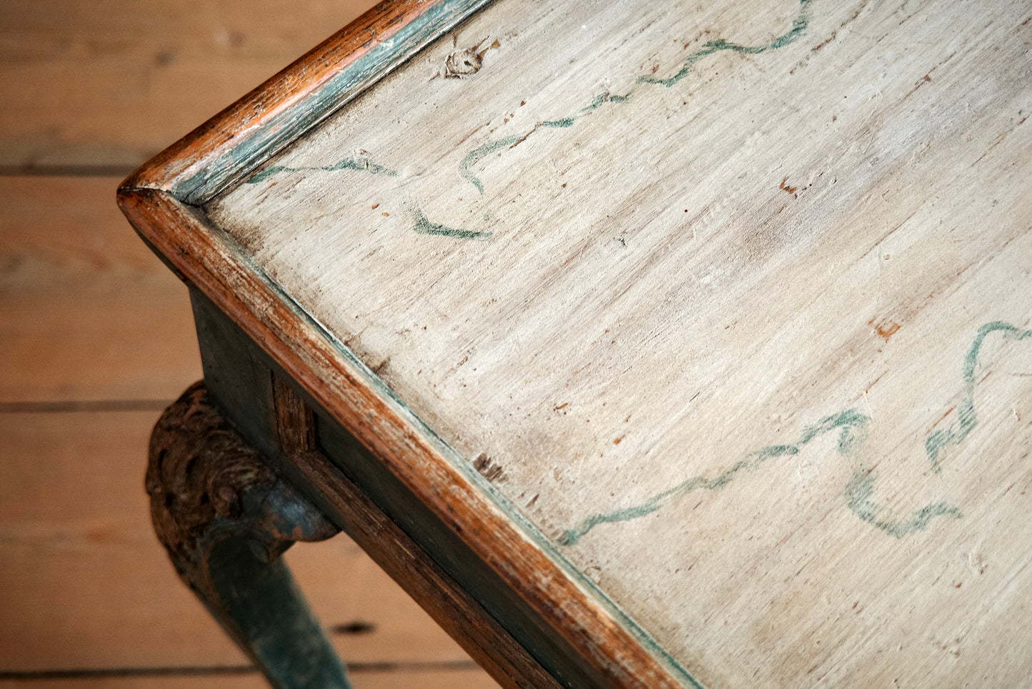 18th c, Rococo Tray Table