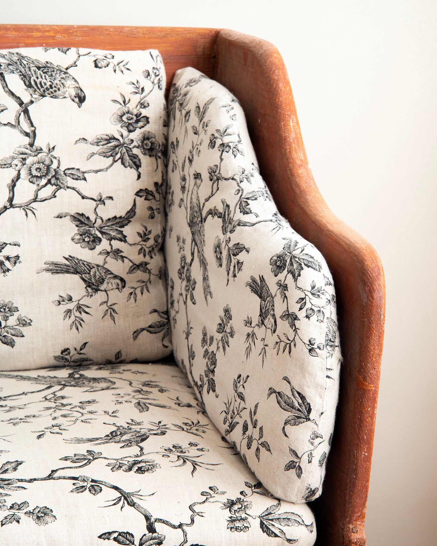19th c, Gustavian Sofa