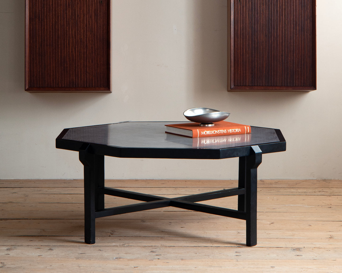 20th c, Sofa table by Uno Åhrén